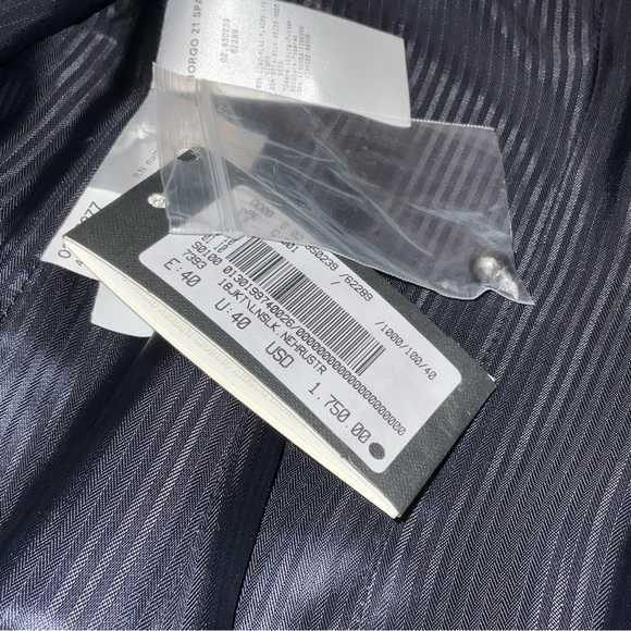 GIORGIO ARMANI BLUE / GRAY COLOR BLAZER. - Picture 8 of 9